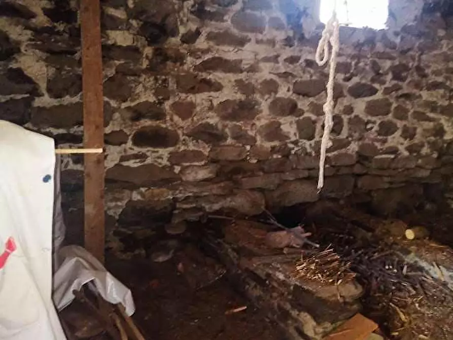 Immagine 25 di Baita in vendita  in apri a Piedimulera