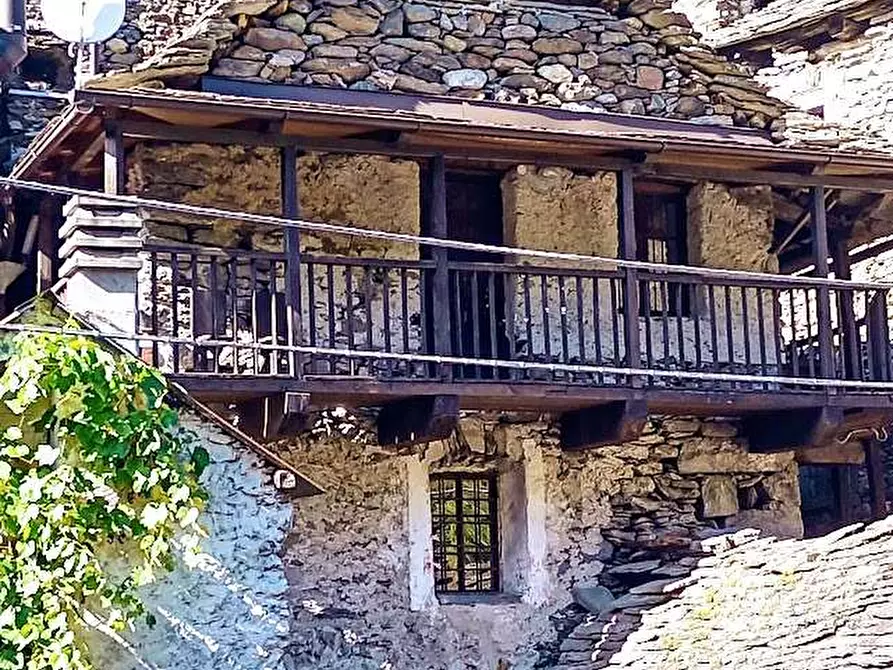 Immagine 9 di Casa indipendente in vendita  in PIAZZA CHIESA a Borgomezzavalle