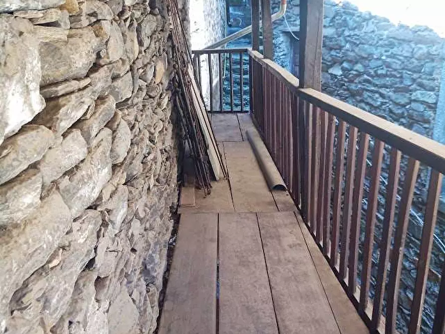 Immagine 34 di Casa indipendente in vendita  in PIAZZA CHIESA a Borgomezzavalle