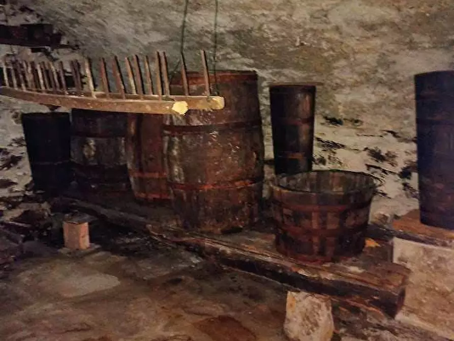 Immagine 46 di Casa indipendente in vendita  in PIAZZA CHIESA a Borgomezzavalle