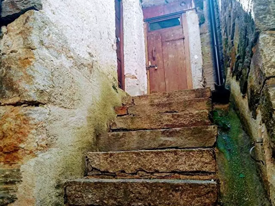 Immagine 48 di Casa indipendente in vendita  in PIAZZA CHIESA a Borgomezzavalle