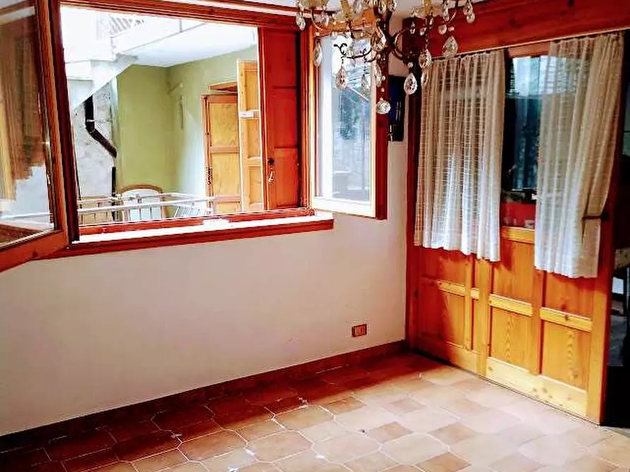 Immagine 1 di Casa indipendente in vendita  in Via ROMA a Bannio Anzino