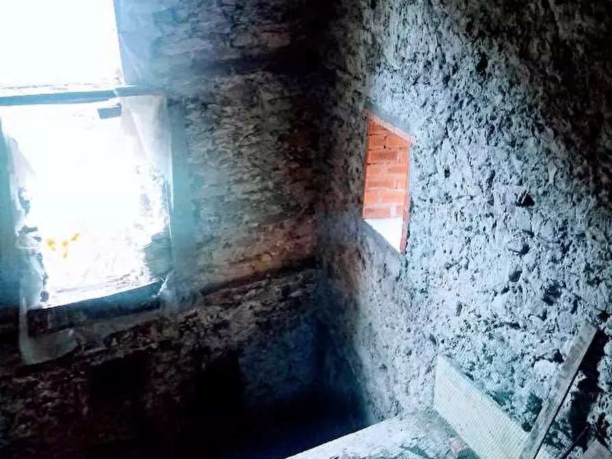 Immagine 34 di Rustico / casale in vendita  in CIMAMULERA a Piedimulera