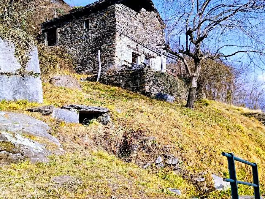 Immagine 21 di Rustico / casale in vendita  in tappia 2 a Villadossola