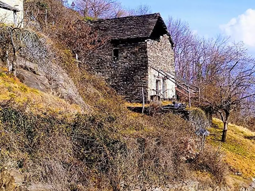 Immagine 25 di Rustico / casale in vendita  in tappia 2 a Villadossola