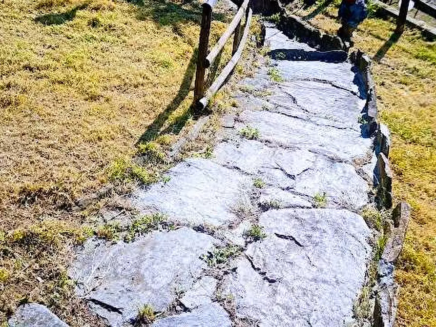 Immagine 65 di Casa indipendente in vendita  in SCAREO a Aurano