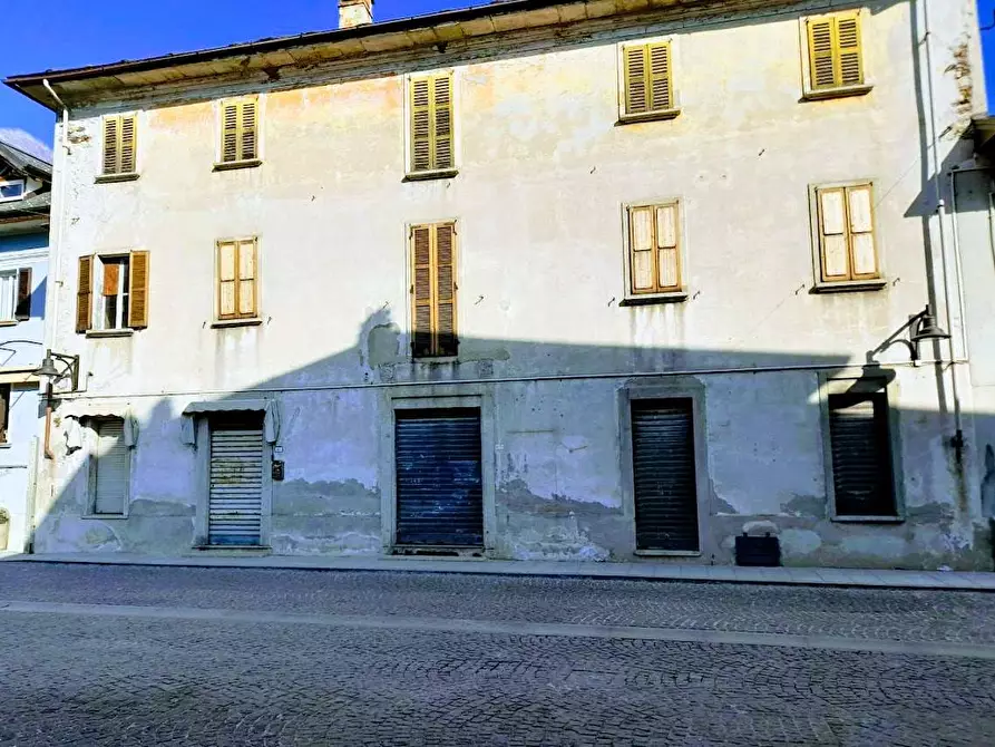 Immagine 1 di Casa indipendente in vendita  in ALFREDO DI DIO 63 a Ornavasso
