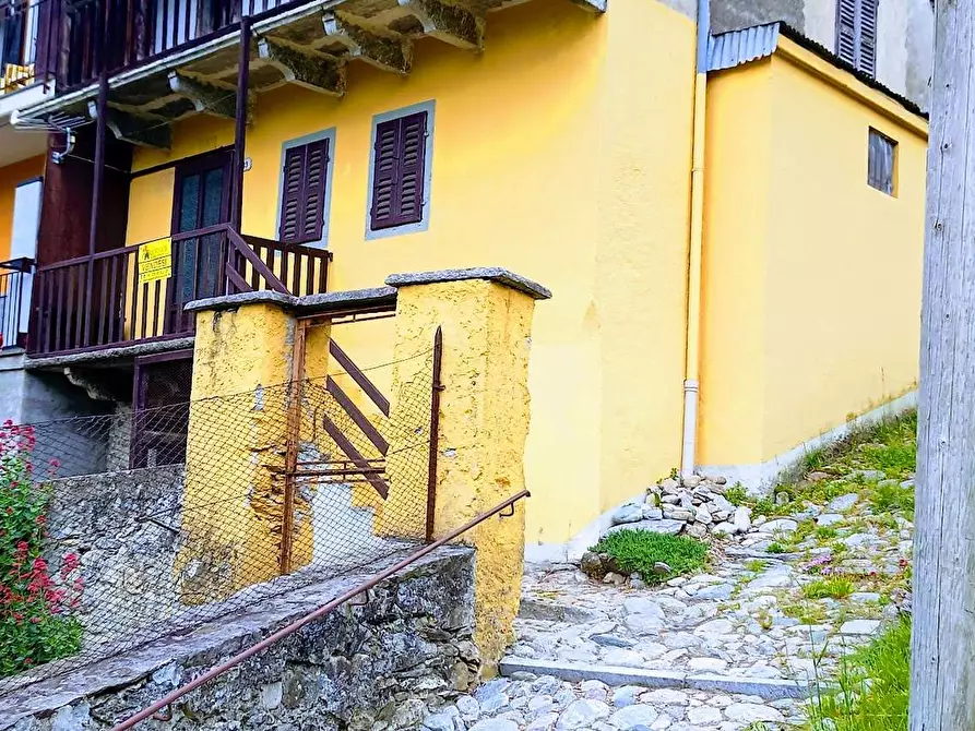 Immagine 17 di Casa indipendente in vendita  in LOC. PIAGGIO 33 a Varzo