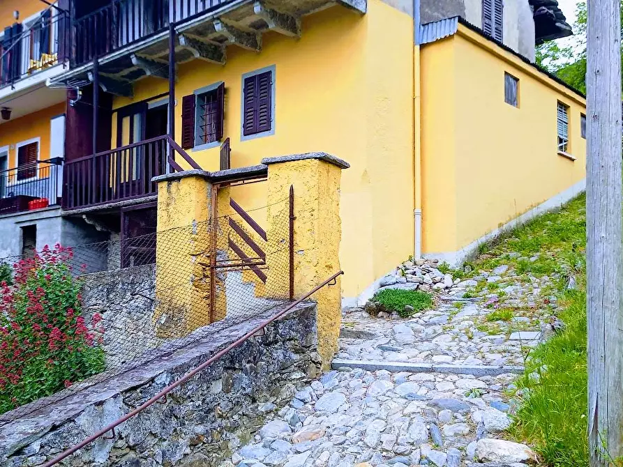 Immagine 33 di Casa indipendente in vendita  in LOC. PIAGGIO 33 a Varzo