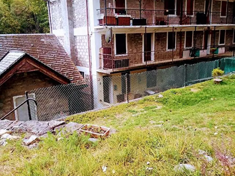 Immagine 37 di Appartamento in vendita  in campioli 10 a Ceppo Morelli