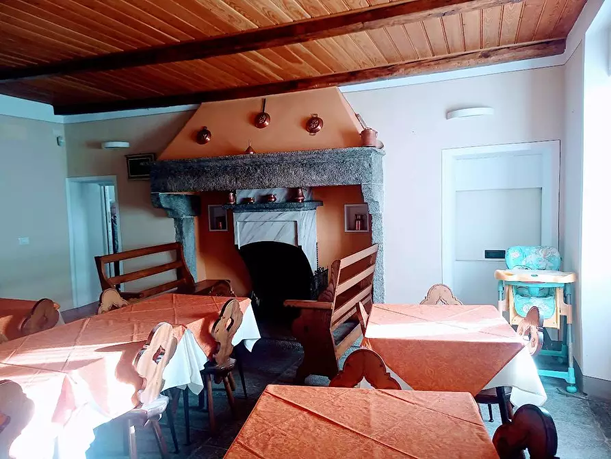 Immagine 13 di Stabile in vendita  in SS337 7 a Druogno