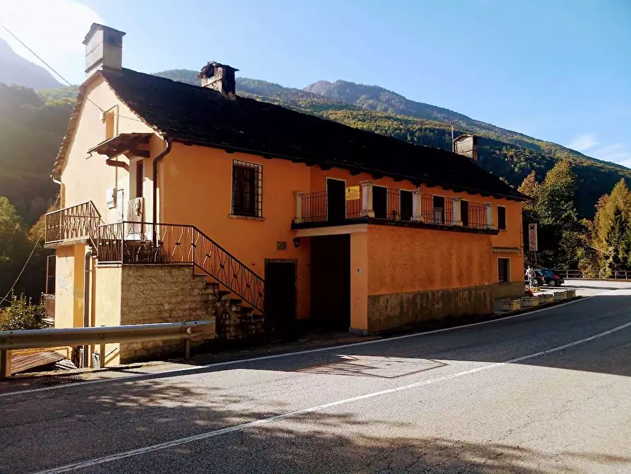 Immagine 70 di Stabile in vendita  in SS337 7 a Druogno