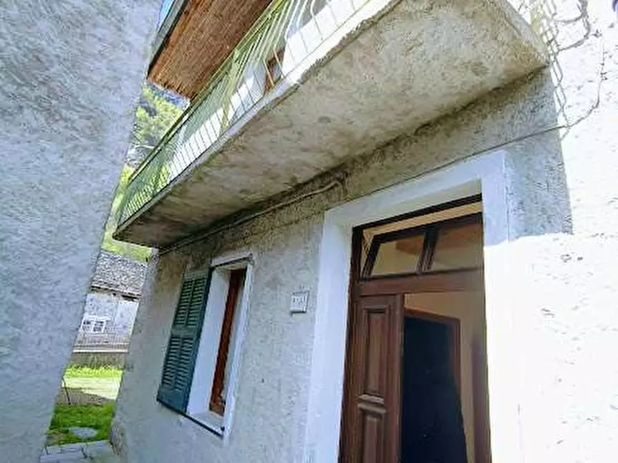 Immagine 1 di Casa indipendente in vendita  in CENTRO a Antrona Schieranco