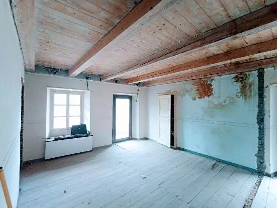 Immagine 9 di Attico in vendita  in PIAZZA CHIESA 14 a Pallanzeno