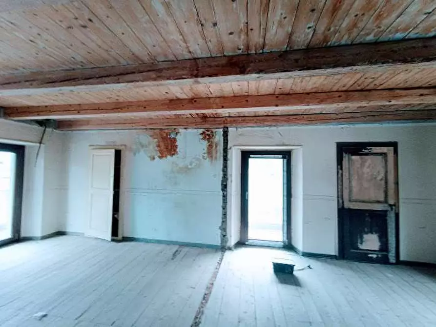 Immagine 8 di Attico in vendita  in PIAZZA CHIESA 14 a Pallanzeno