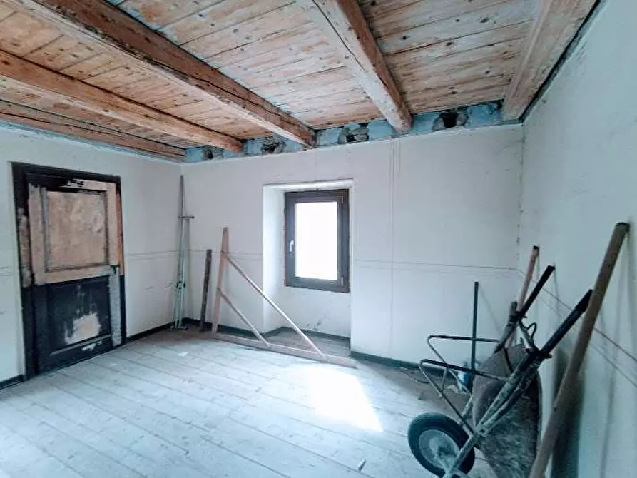 Immagine 6 di Attico in vendita  in PIAZZA CHIESA 14 a Pallanzeno