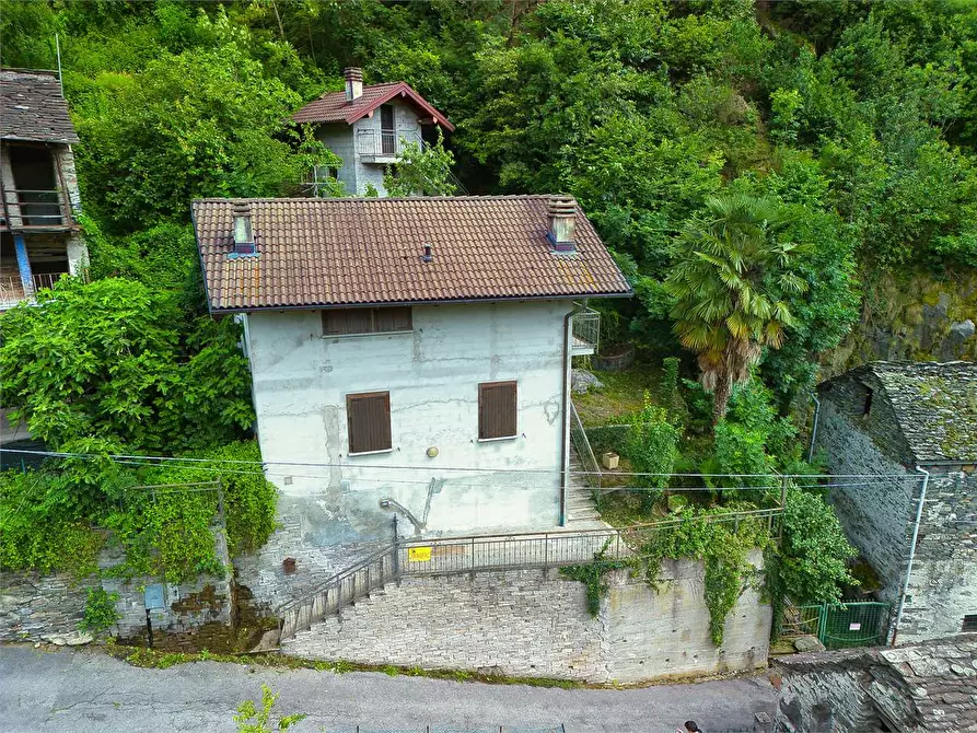 Immagine 38 di Casa indipendente in vendita  in via  domodossola a Beura-Cardezza