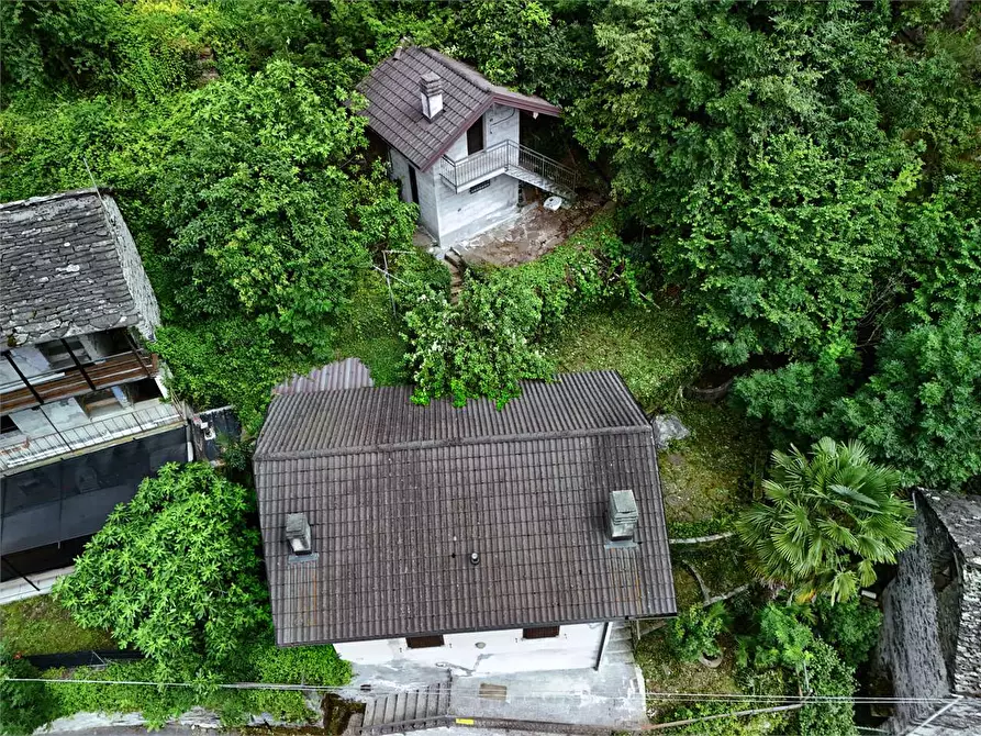 Immagine 42 di Casa indipendente in vendita  in via  domodossola a Beura-Cardezza