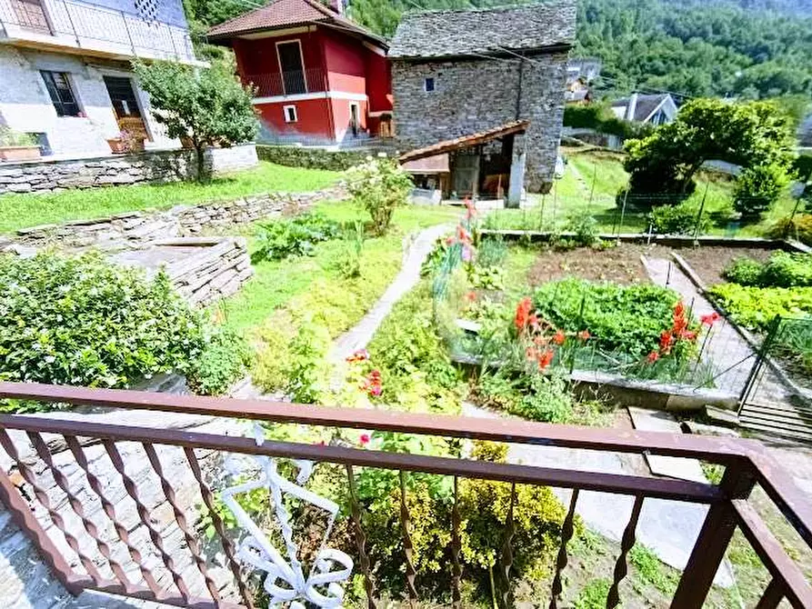 Immagine 57 di Casa indipendente in vendita  in PIAZZA CHIESA a Beura-Cardezza