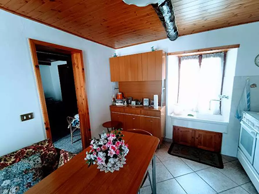 Immagine 21 di Casa indipendente in vendita  in PIAZZA CHIESA a Beura-Cardezza