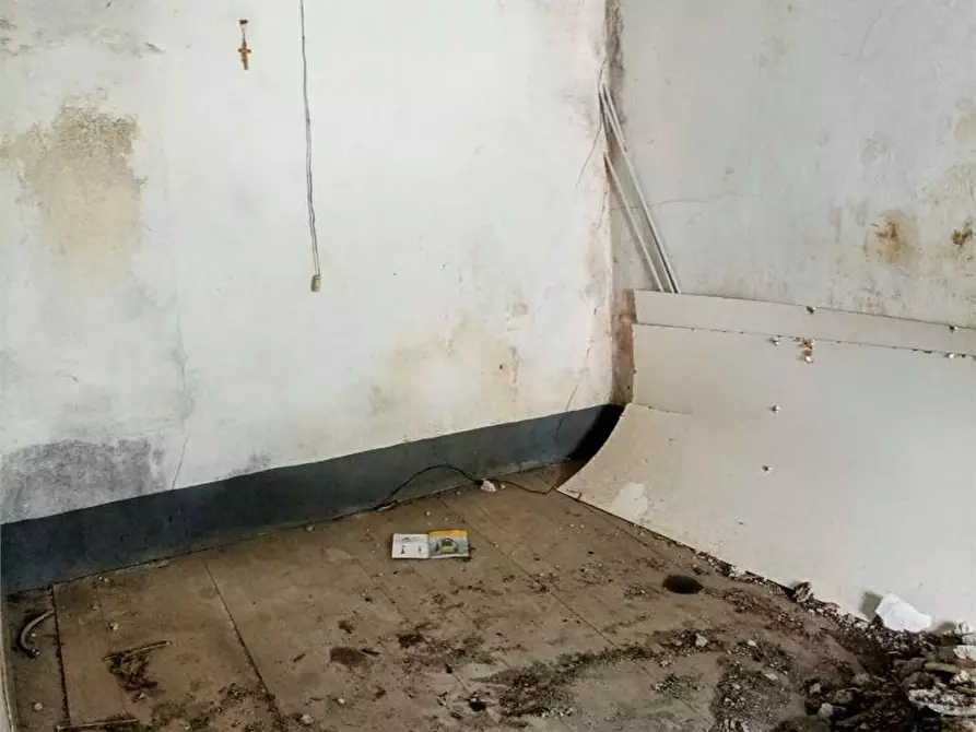 Immagine 22 di Rustico / casale in vendita  in sale a Varzo