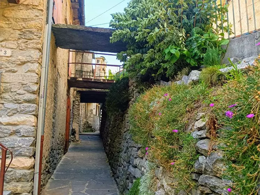 Immagine 10 di Rustico / casale in vendita  in sale a Varzo