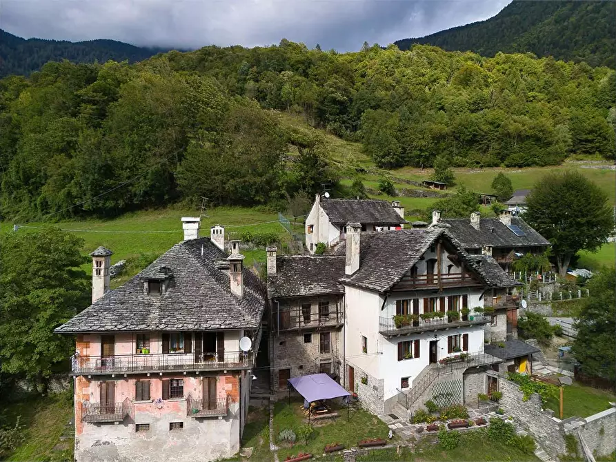 Immagine 32 di Rustico / casale in vendita  in sale a Varzo