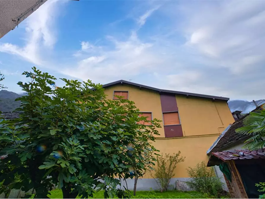 Immagine 2 di Casa indipendente in vendita  in caduti per la liberta' a Premosello-Chiovenda