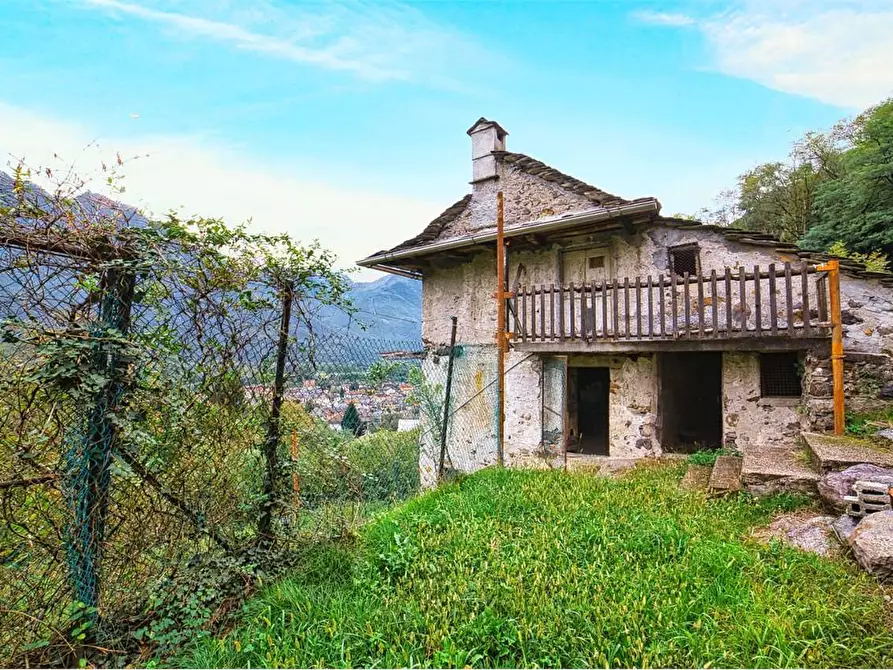 Immagine 1 di Baita in vendita  in LOC.MULINI a Premosello-Chiovenda