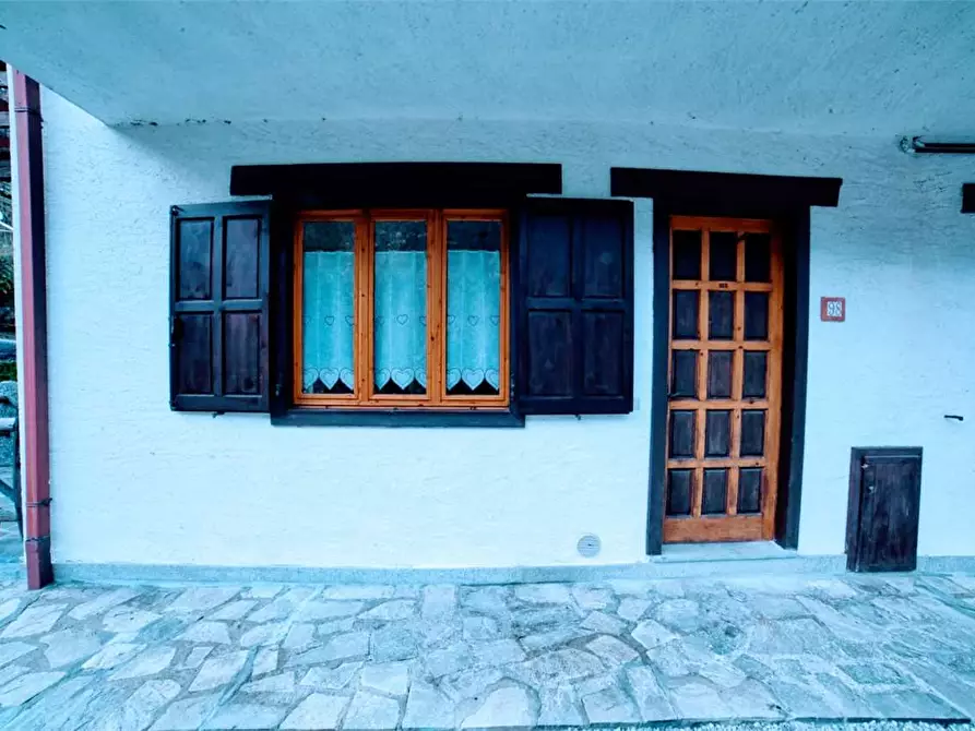 Immagine 5 di Appartamento in vendita  in  MONTEROSA a Ceppo Morelli