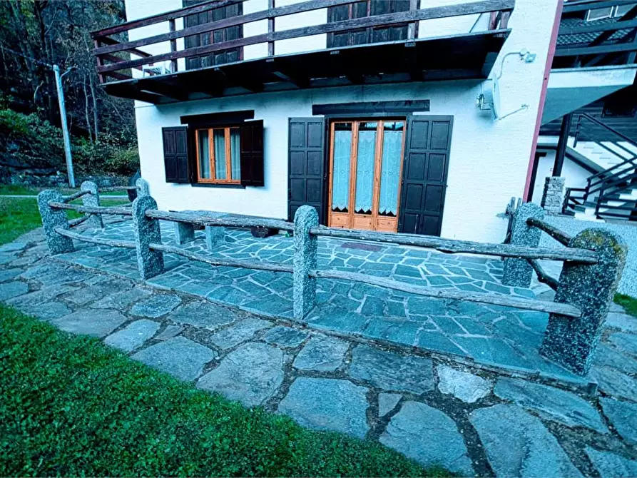 Immagine 2 di Appartamento in vendita  in  MONTEROSA a Ceppo Morelli