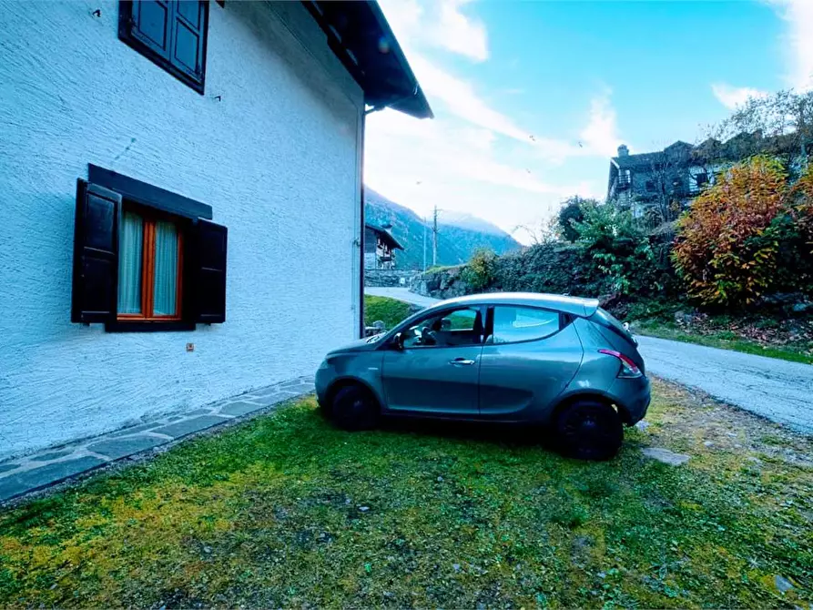 Immagine 23 di Appartamento in vendita  in  MONTEROSA a Ceppo Morelli