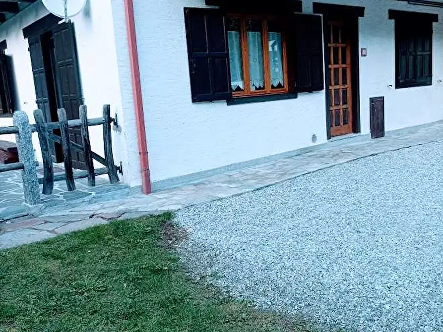 Immagine 45 di Appartamento in vendita  in  MONTEROSA a Ceppo Morelli