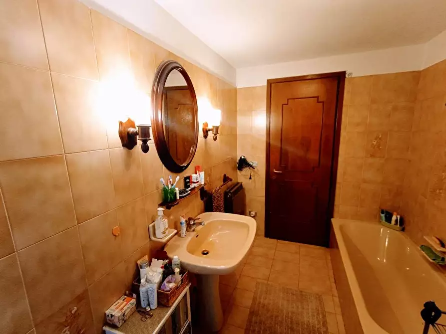 Immagine 32 di Appartamento in vendita  in piazza gramsci a Piedimulera