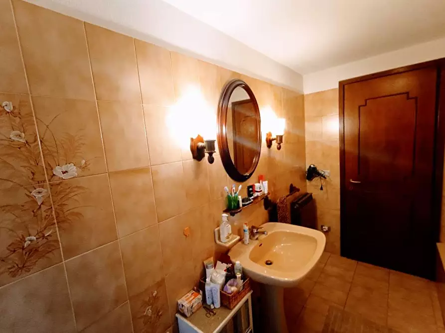 Immagine 34 di Appartamento in vendita  in piazza gramsci a Piedimulera