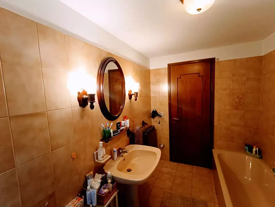 Immagine 35 di Appartamento in vendita  in piazza gramsci a Piedimulera