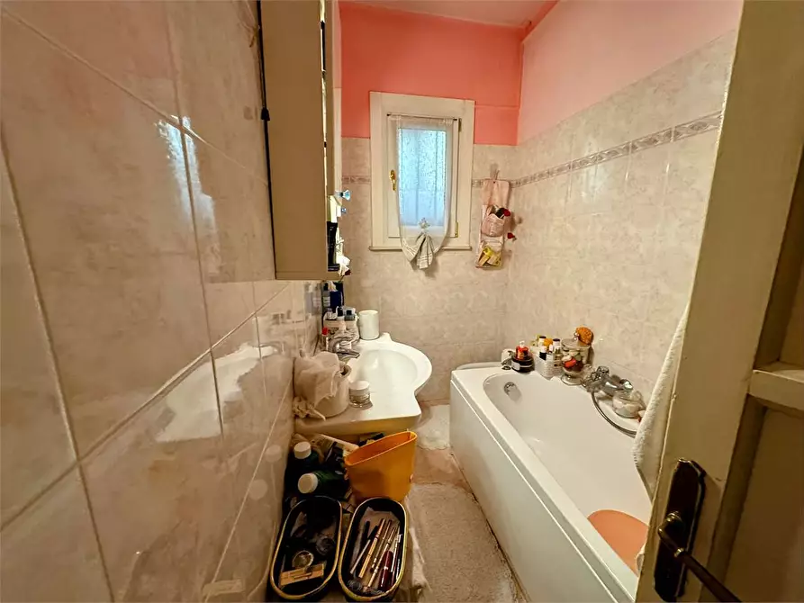 Immagine 35 di Casa bifamiliare in vendita  in PIAZZA BOLZANI  a Premosello-Chiovenda