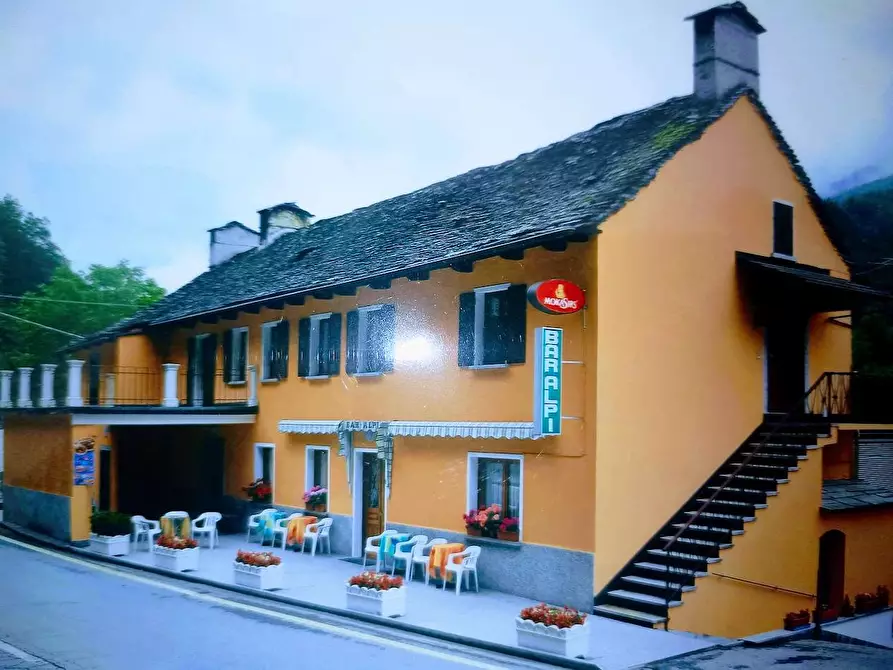 Immagine 4 di Stabile in vendita  in SS337 7 a Druogno