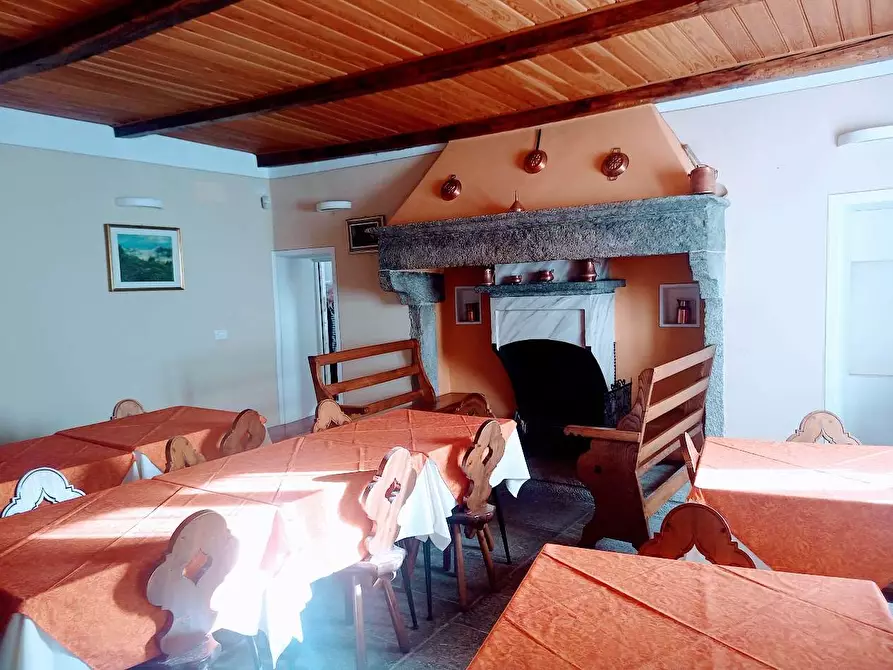 Immagine 12 di Stabile in vendita  in SS337 7 a Druogno