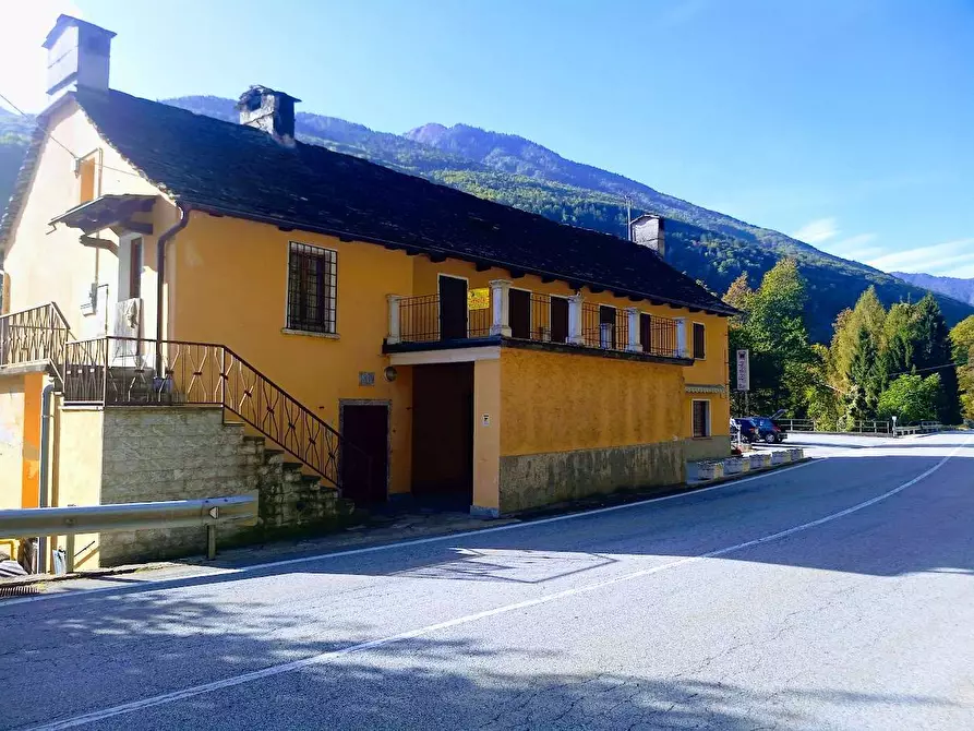 Immagine 69 di Stabile in vendita  in SS337 7 a Druogno