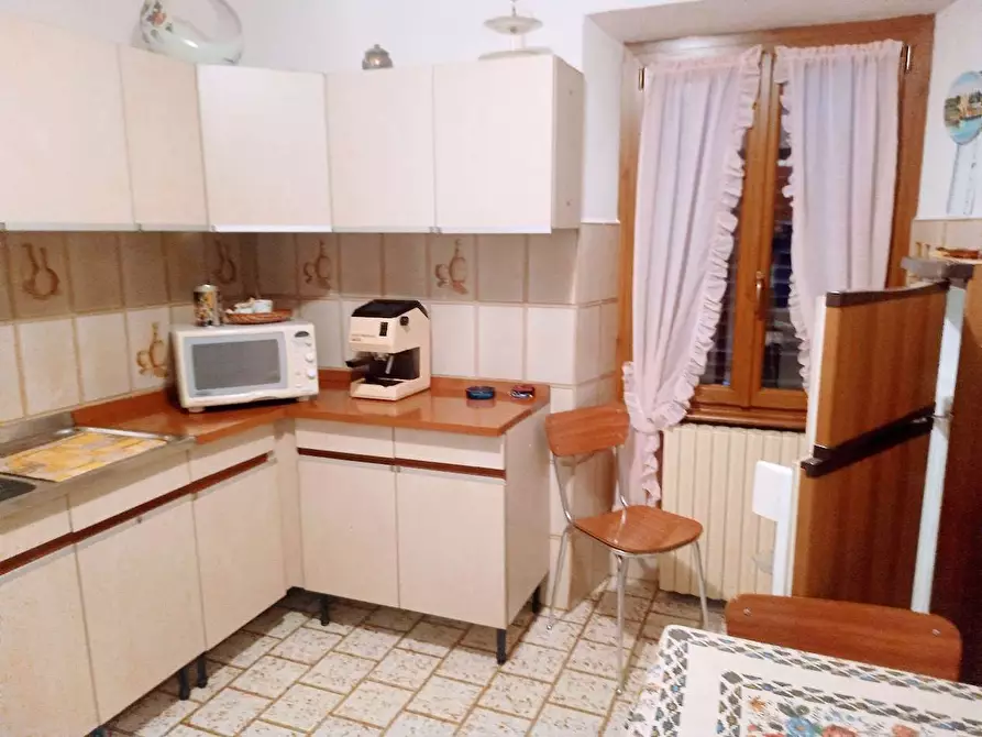 Immagine 83 di Stabile in vendita  in SS337 7 a Druogno