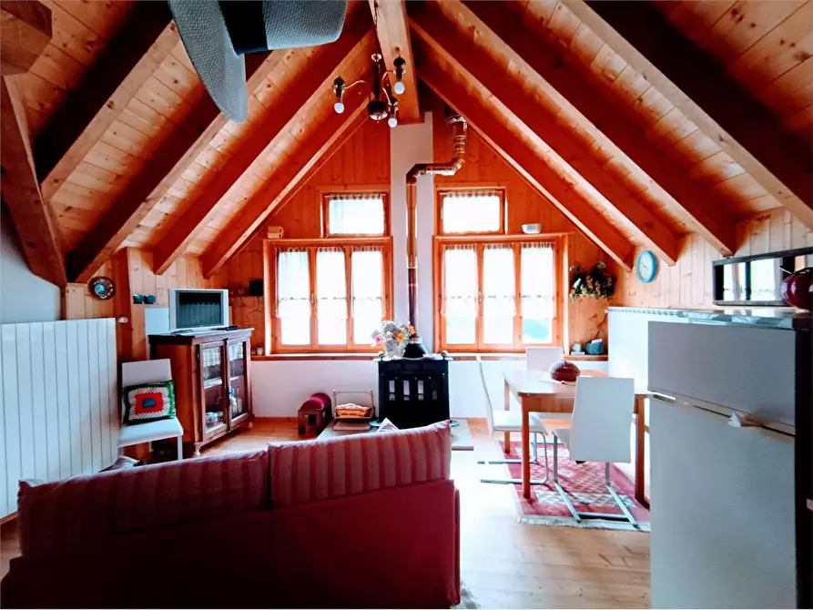 Immagine 8 di Mansarda in vendita  in canfinello 13 a Ceppo Morelli