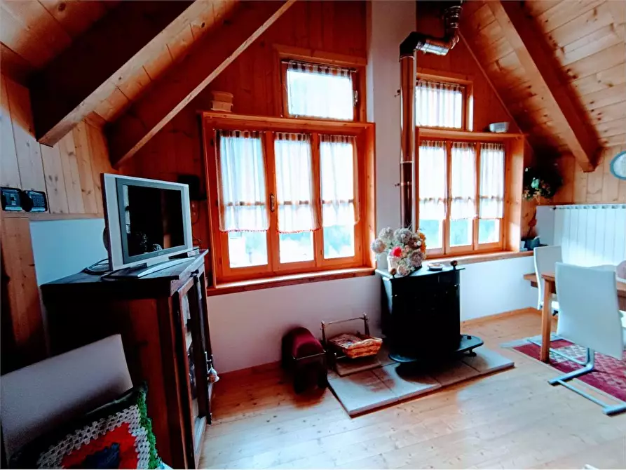 Immagine 7 di Mansarda in vendita  in canfinello 13 a Ceppo Morelli