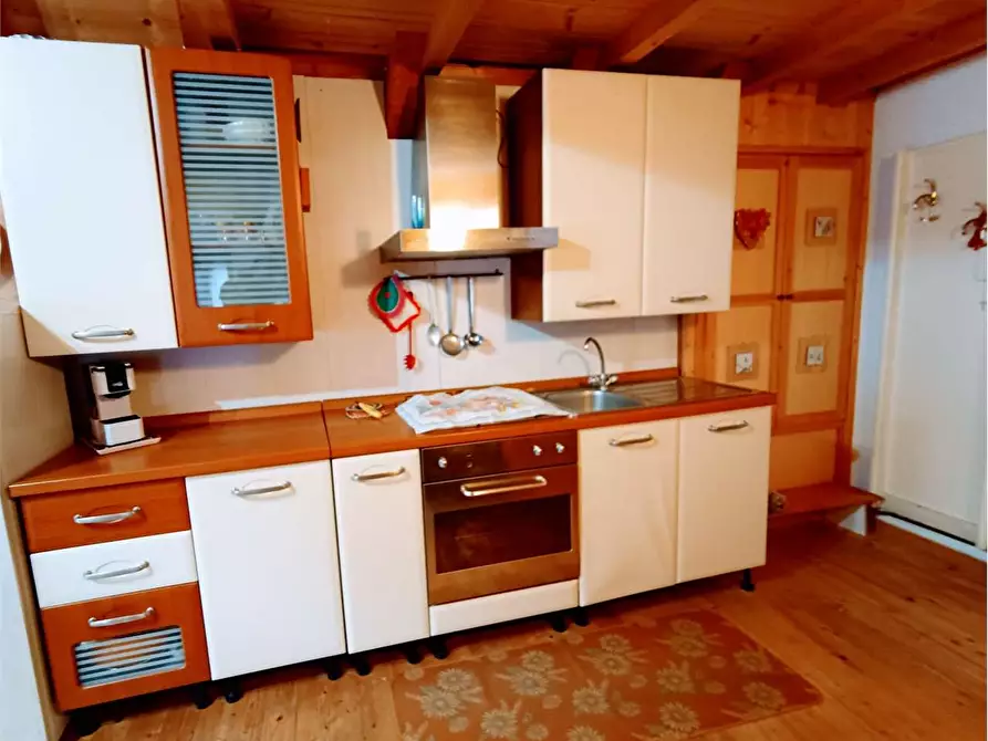 Immagine 10 di Mansarda in vendita  in canfinello 13 a Ceppo Morelli