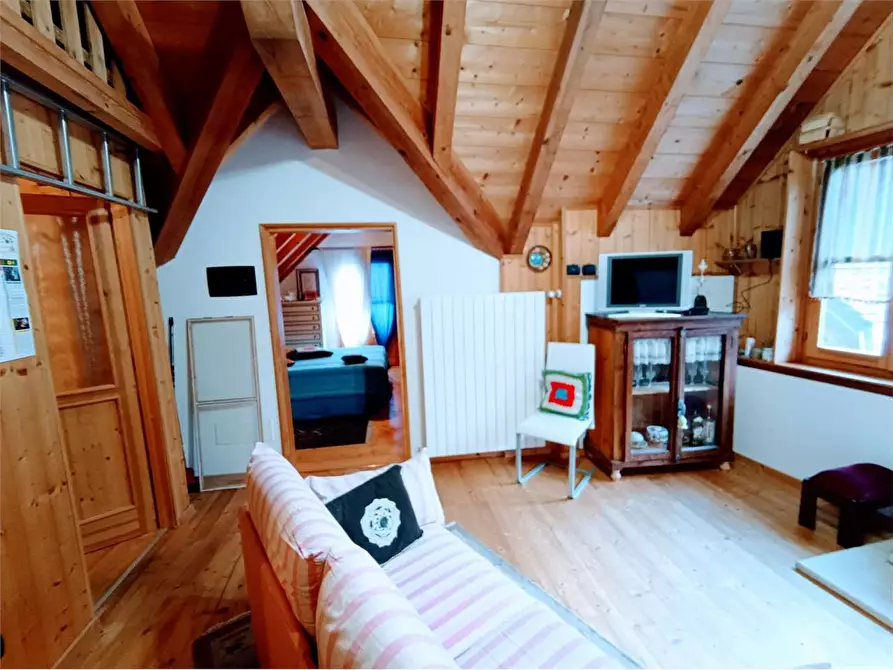 Immagine 13 di Mansarda in vendita  in canfinello 13 a Ceppo Morelli