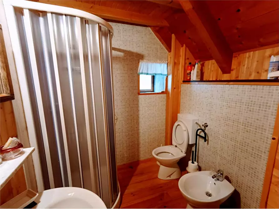 Immagine 18 di Mansarda in vendita  in canfinello 13 a Ceppo Morelli