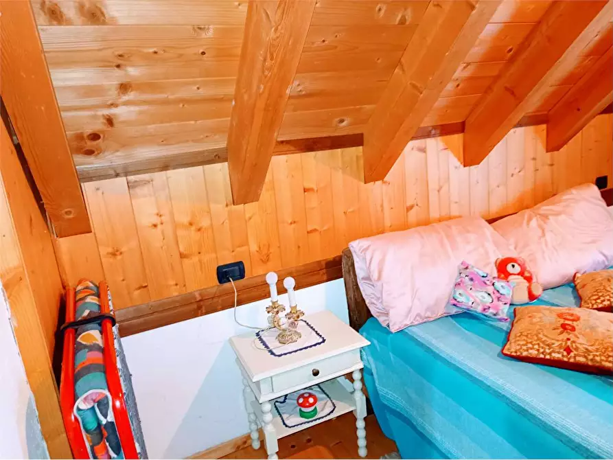 Immagine 23 di Mansarda in vendita  in canfinello 13 a Ceppo Morelli