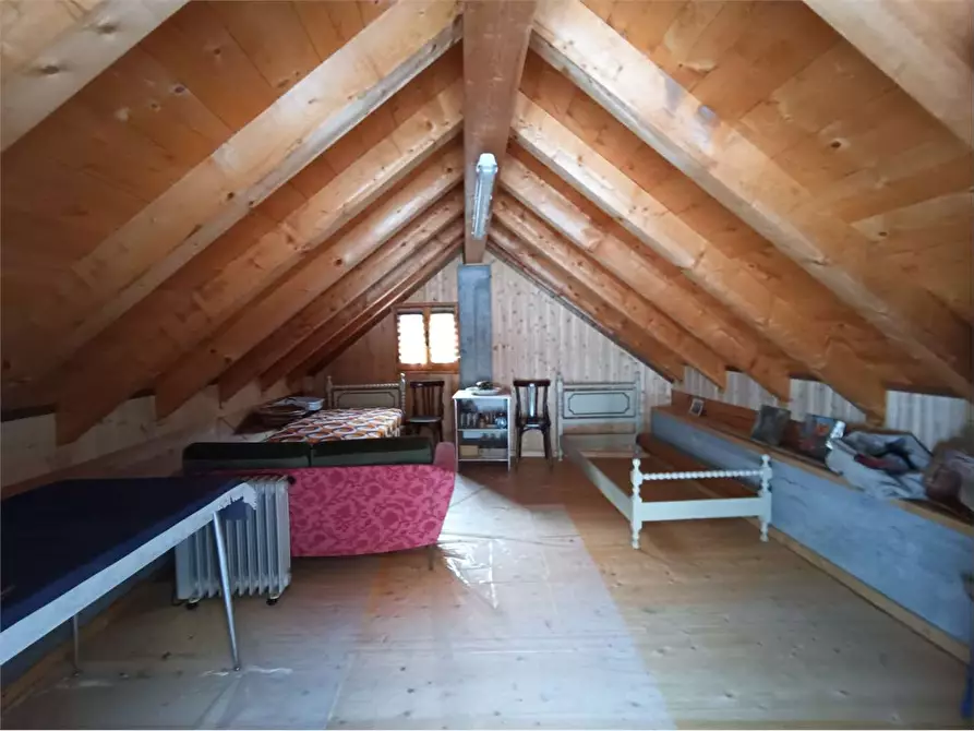 Immagine 27 di Mansarda in vendita  in canfinello 13 a Ceppo Morelli