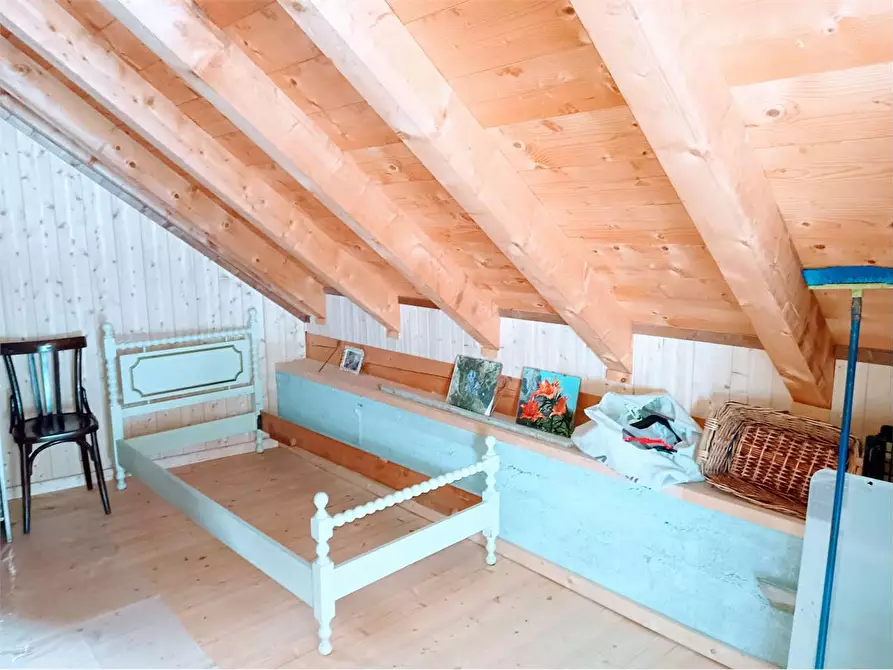 Immagine 29 di Mansarda in vendita  in canfinello 13 a Ceppo Morelli