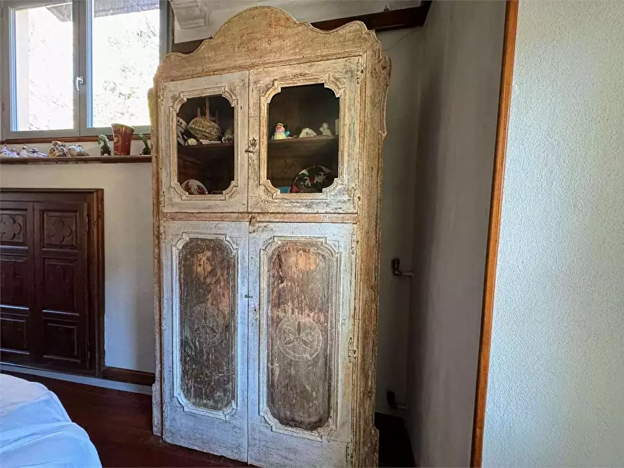 Immagine 33 di Villa in vendita  in centro a Craveggia